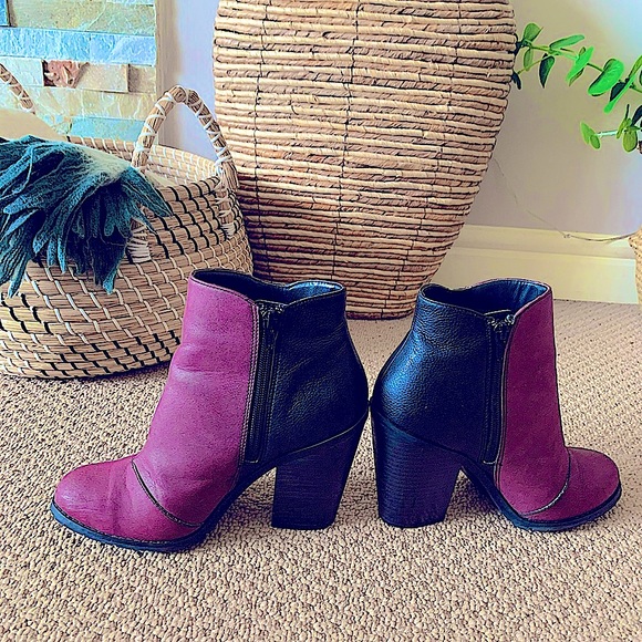 Call It Spring Purple/Black Boots Size 8 - Picture 5 of 6